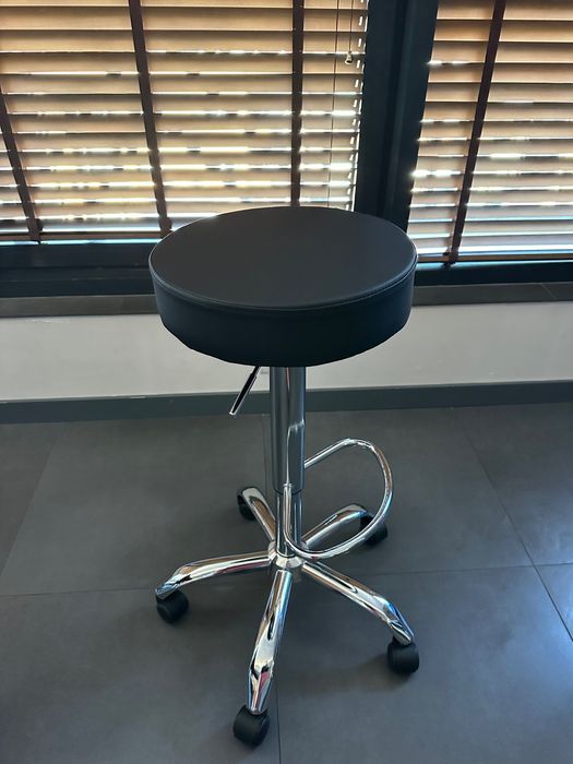 Бар Стол на колелца (хром) + 24м гаранция и безплатна доставка