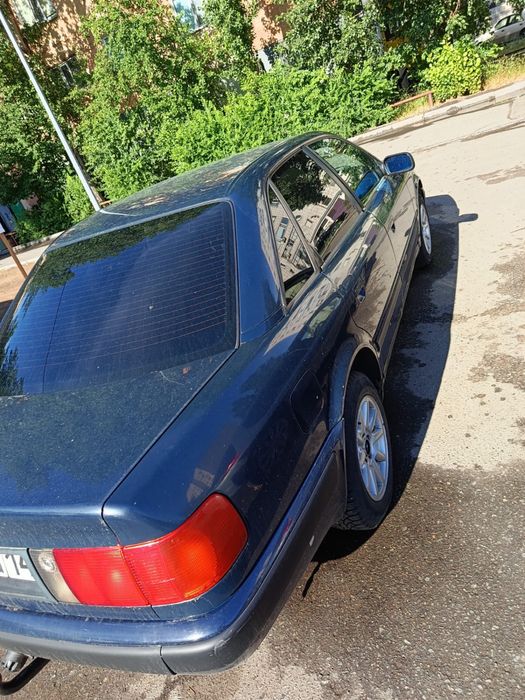 Продам Audi 100, C4