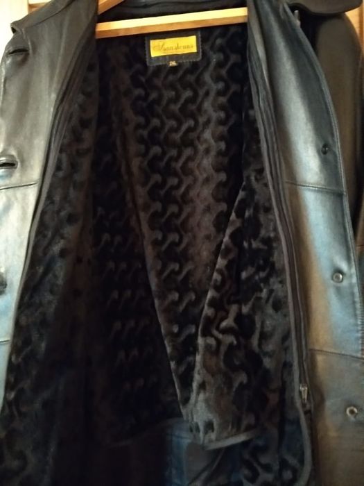 Прожам Кожаный плащ