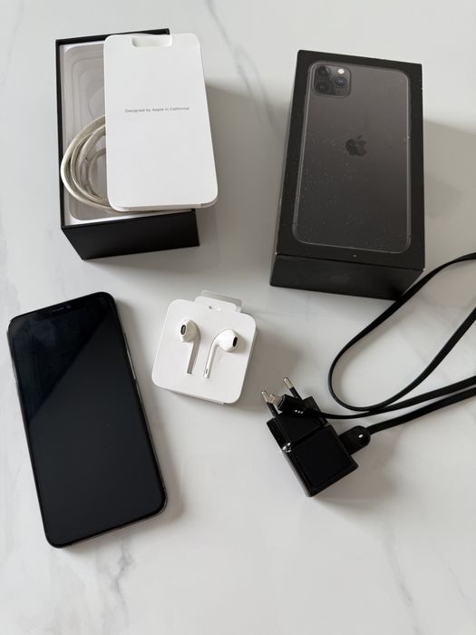 Продам iphone 11promax 256гб