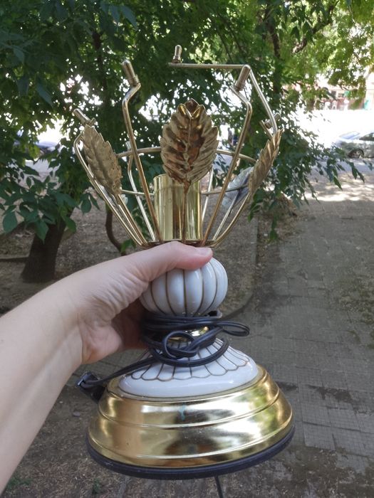 Ретро лампи стъкло и метал