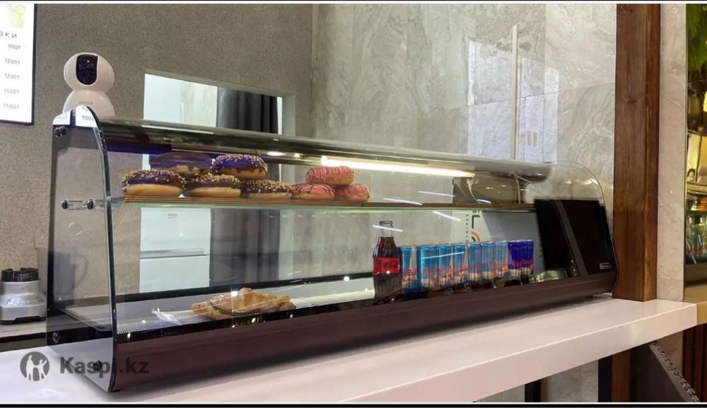 Витринный холодильник