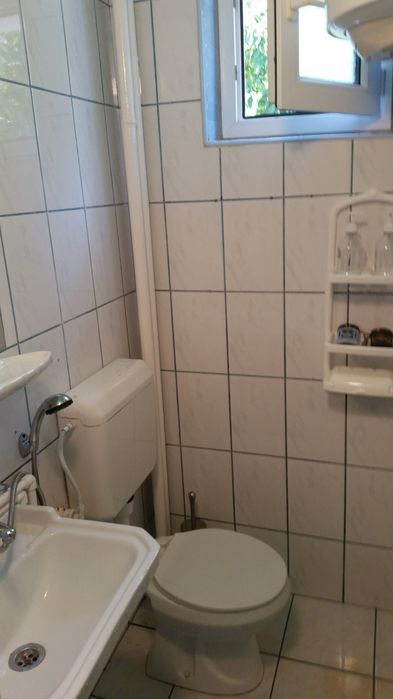 Proprietar dau la închiriat garsoniera pe Calea Rahova266 /OMV  complet utilata renovat 876 lei/luna Contract Inregistrat Anaf