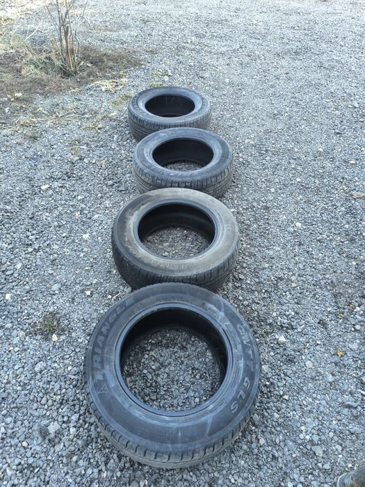 Продам резину Triangle 205/65/15