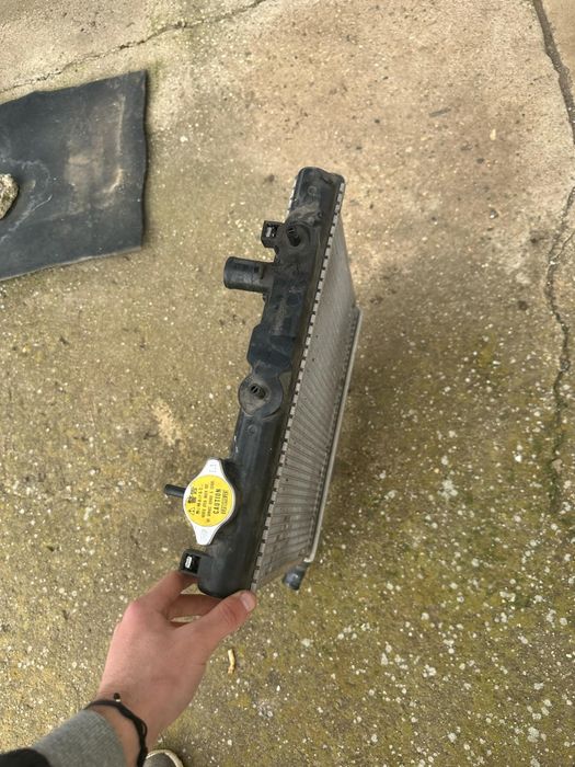 Части за Мазда Демио / Mazda Demio