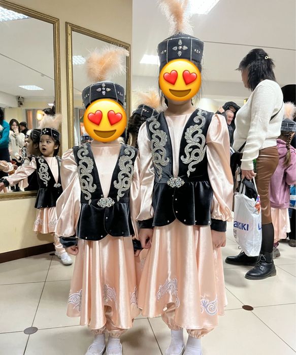 Продам комтюм на наурыз!