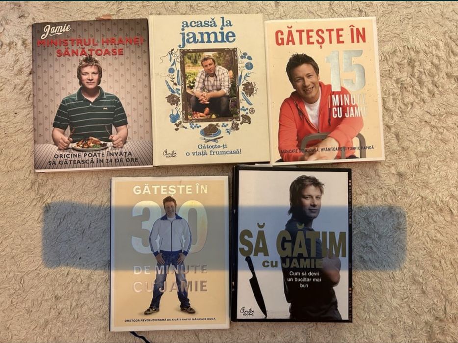Jamie Oliver carti bucate/ gatit / bucatarit , ca noi