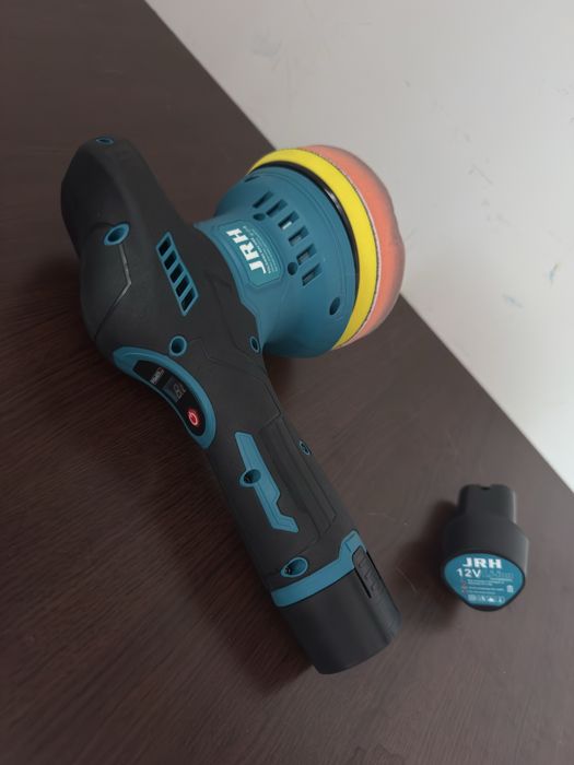 Vand masina polish cu 2 acumulatori 12A