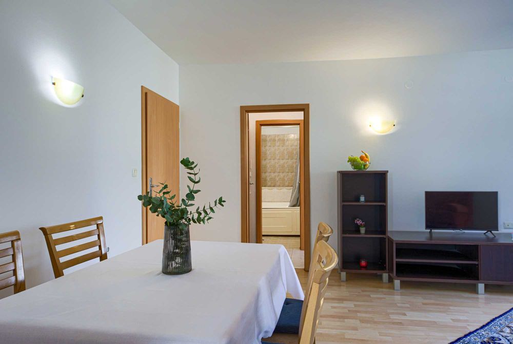 ТОП ОФЕРТА | Голям тристаен с паркомясто в  Слънчев бряг, Сандс