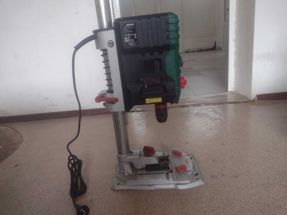 Настолна бормашина / колонна бормашина (drill press) - компактен модел на Parkside