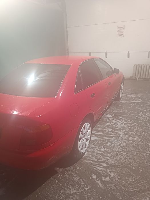 Продам Ауди А4 на ходу