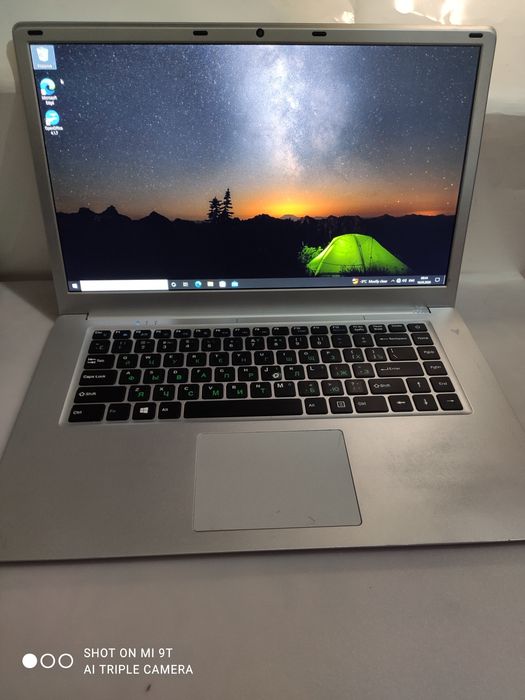 Продам ультрабук samsung