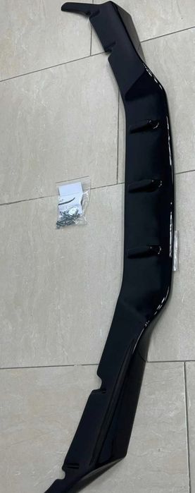 Лип спойлер за Бмв М5 Ф90 Г30 / Bmw M5 F90 G30 Lip Spoiler