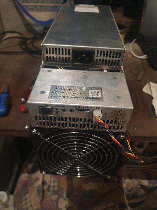 Asic  майнер Ватсмайнер 31+ 78трх.