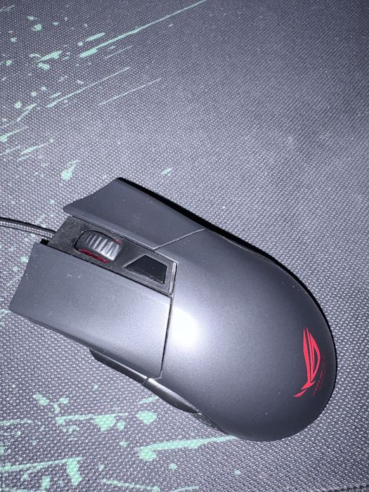 Asus ROG Gladius (игровая мышка)