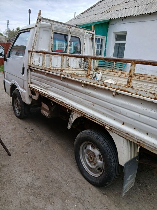 Продам мазда бонго