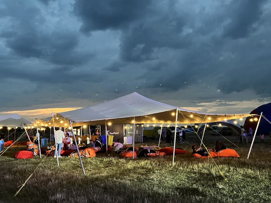 Închiriem logistica petreceri