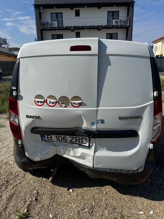 Vând Dacia Dokker