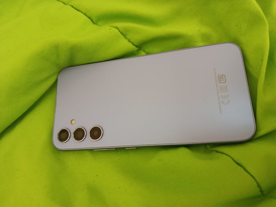 Samsung Galaxy A34 5G. Подробнее : в описание