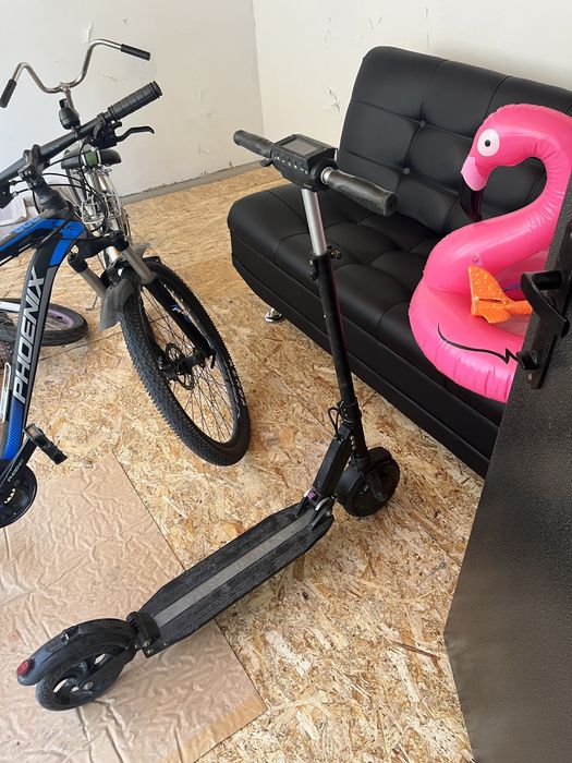 Продам электро самокат.