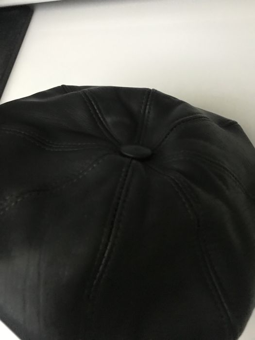 Берет женский кожа