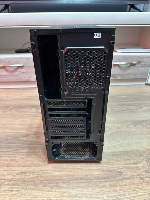 Корпус Thermaltake Versa H24