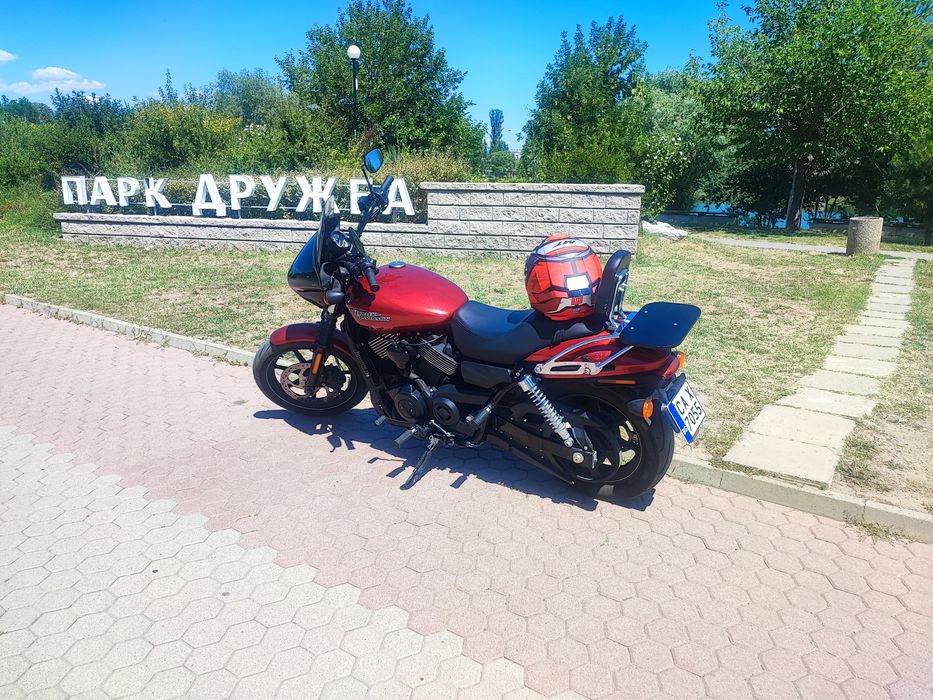 Харли Дейвидсън 750