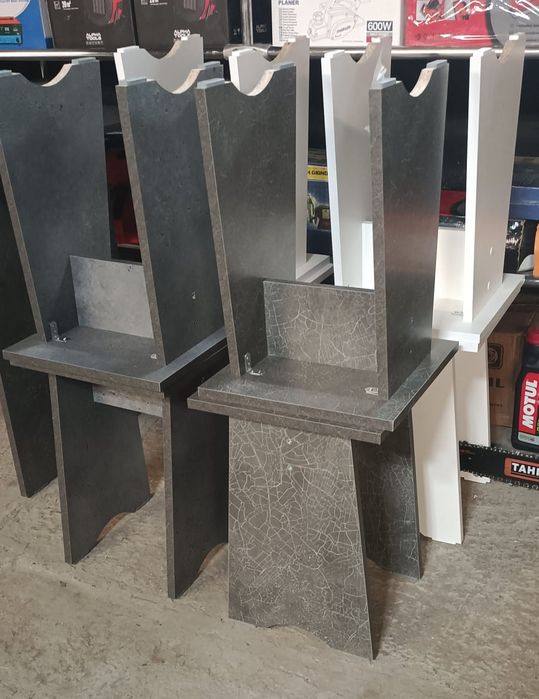 Продам новый табурет