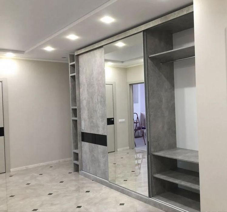 Шкаф купе продам