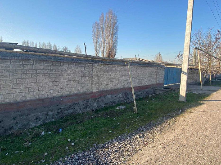 Yakka tartibdagi turar joy sotiladi. Ташкент Уртачирчик район