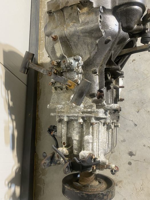 Kit ambreiaj/alternator/turbo/compresor Ac nissan atleon/cabstar zd30