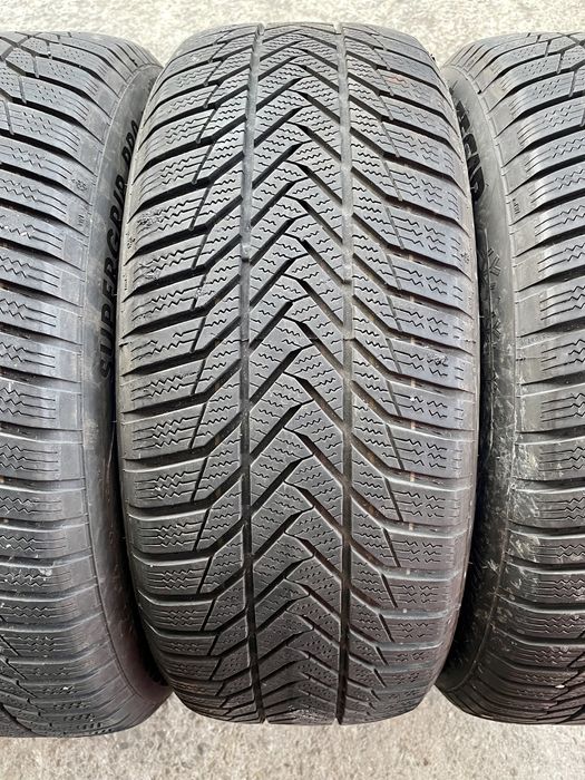 4 броя Зимни Гуми 215/55/17 ESA TECAR ДОТ: 2520