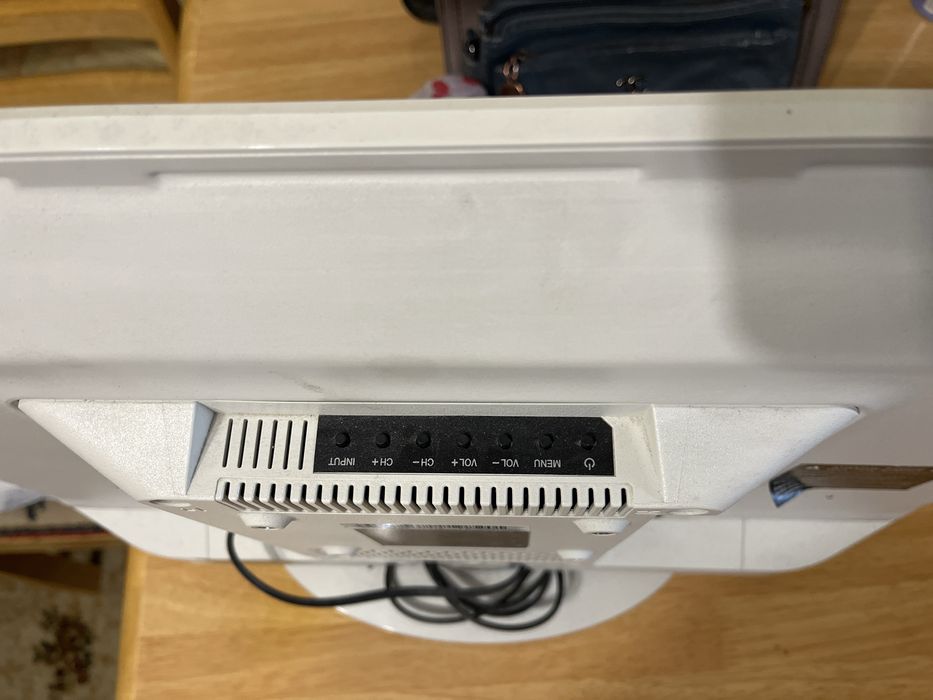 Продаю телевизор Daewoo L24S631VKE (24”)