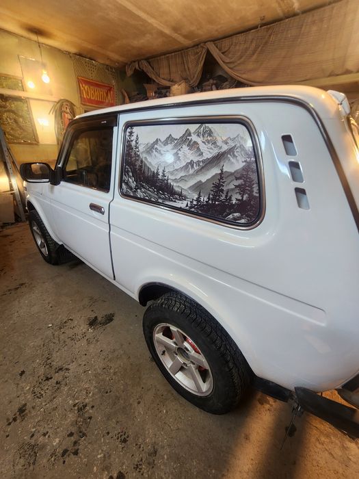 Продам автомашину ваз21214