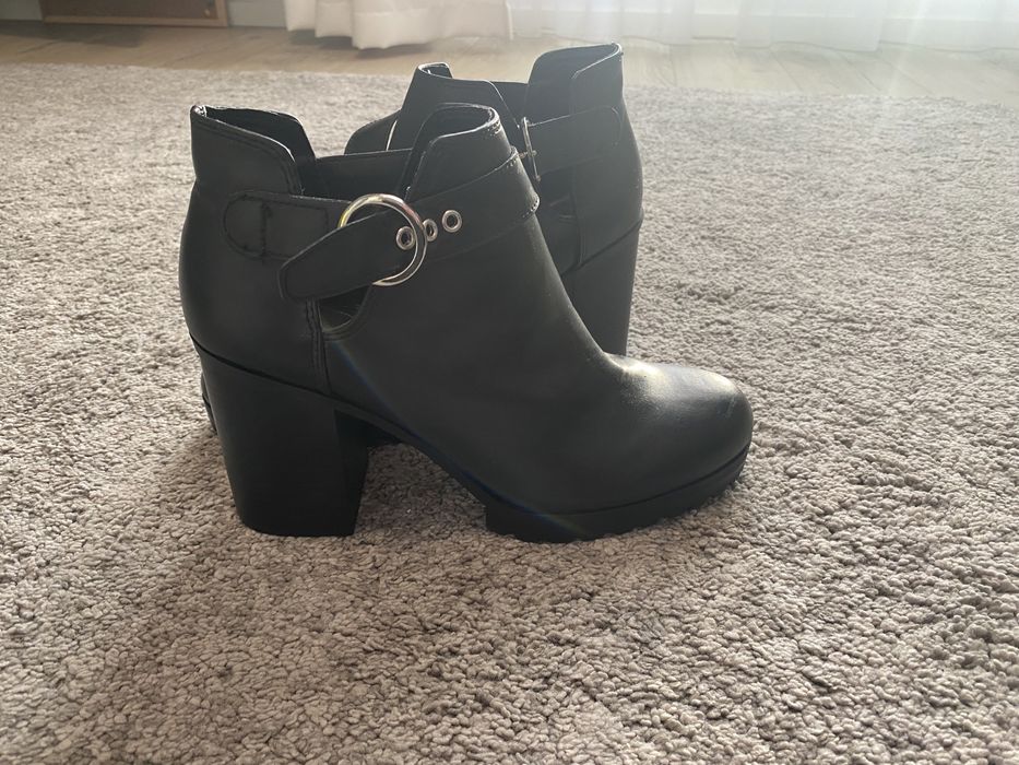 Ghete/Botine Pull&Bear dama 39