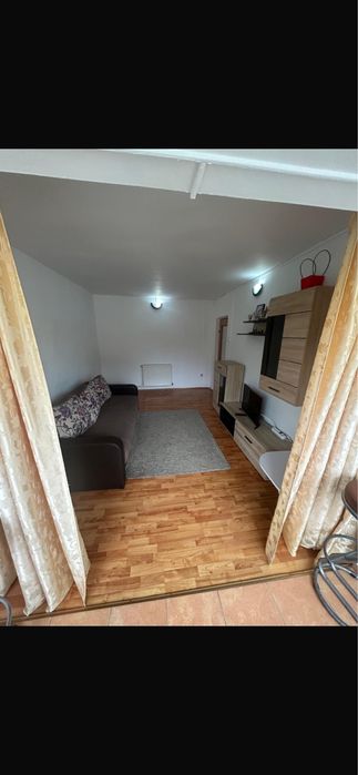 Apartament de inchiriat in Gaesti