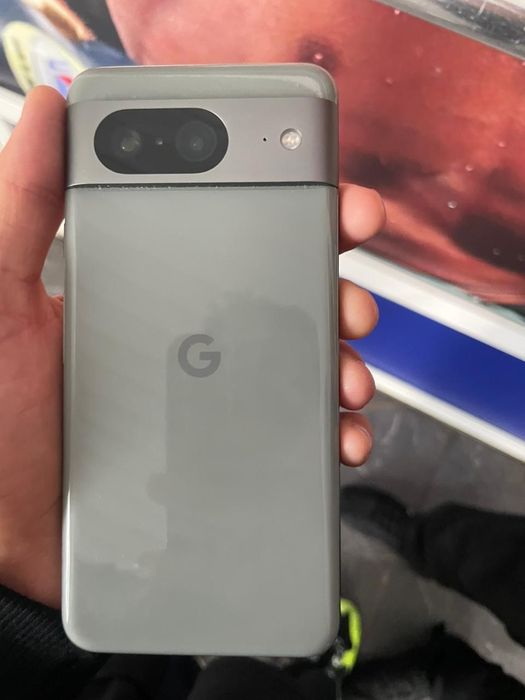 Google pixel 8 Hazel