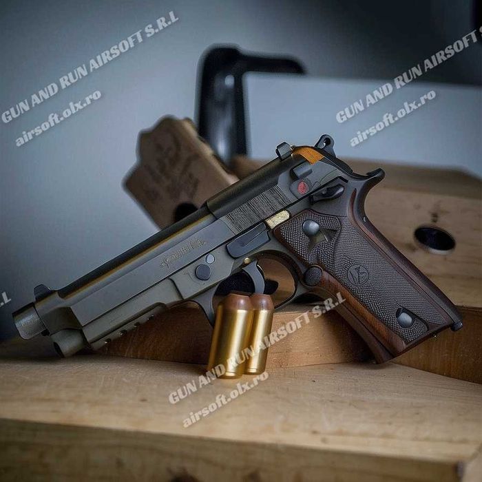 ~ VARIANTA LIMITATA! Pistol Automat Airsoft [MODIFICAT PRO~] Co2
