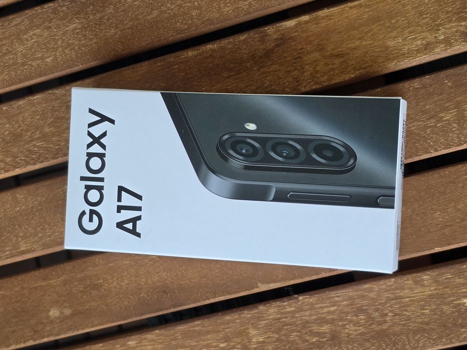 Чисто нов Samsung Galaxy A17 128GB (черен) с 4 години гаранция