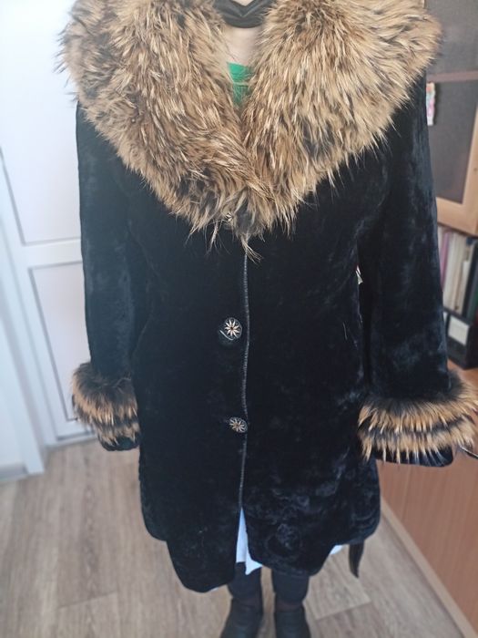 Продам натуральную шубку