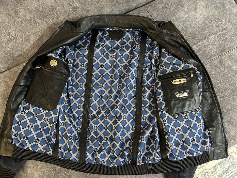 Куртка кожаная новая