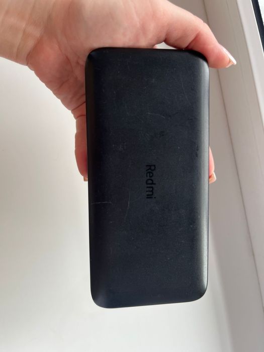 Продам повер банк Redmi