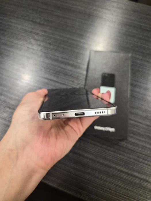 Samsung Z Flip 5 512 GB