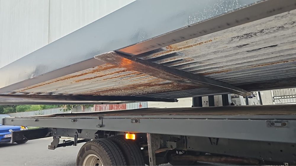 Container nou 6m lungime 3 latine cu wc inclus
