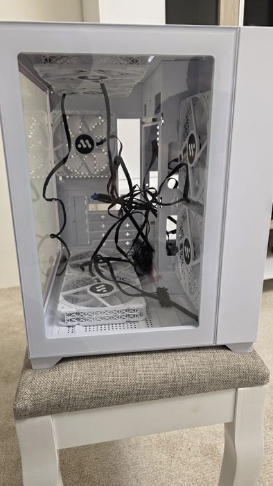 Vand carcasa pc tip acvariu