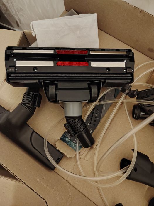 Продам моющий пылесос