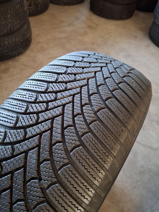 4 Anvelopele de iarnă 265 60 r18 Bridgestone