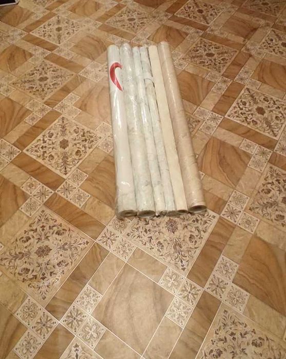 Продам остаток обои