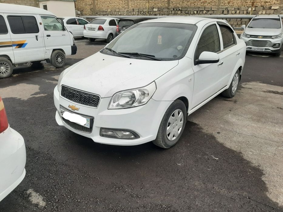 Нехиа 3 автомат срочна сотилади