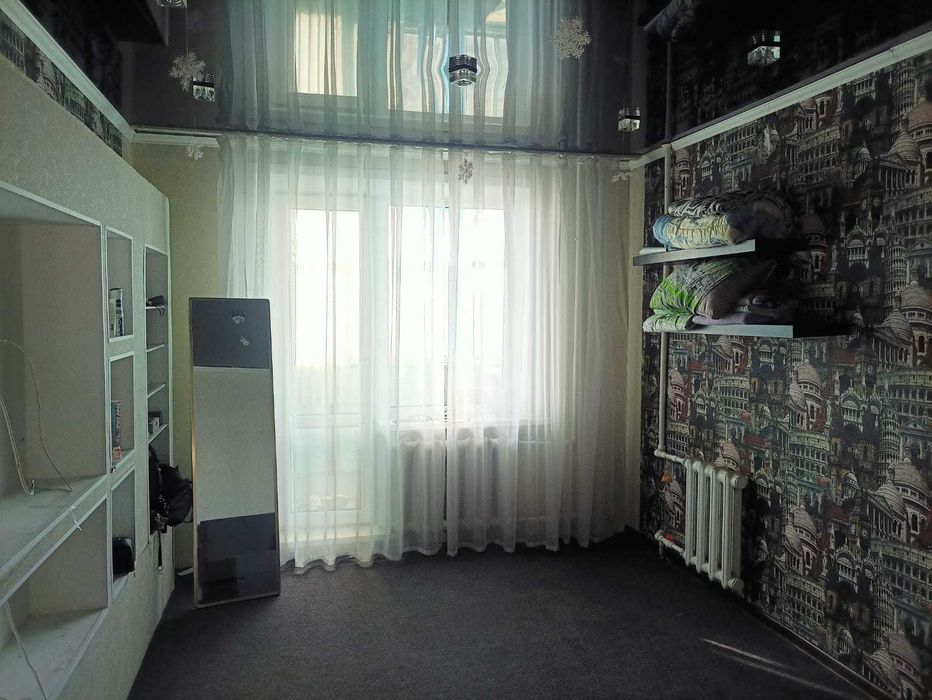 Продам 3-ком. кв. УП на 8мкр. 65,3кв.м панель, 1995г. Помощь в ипотеке